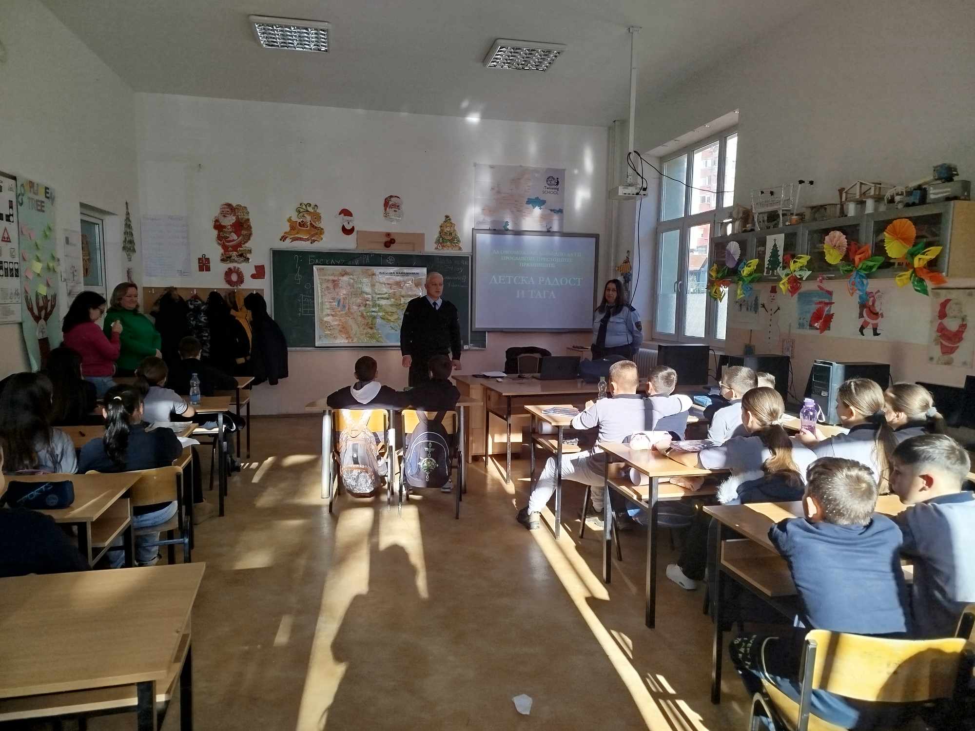 Одржани предавања на тема„Детска радост и тага“и „Сајбер насилство“